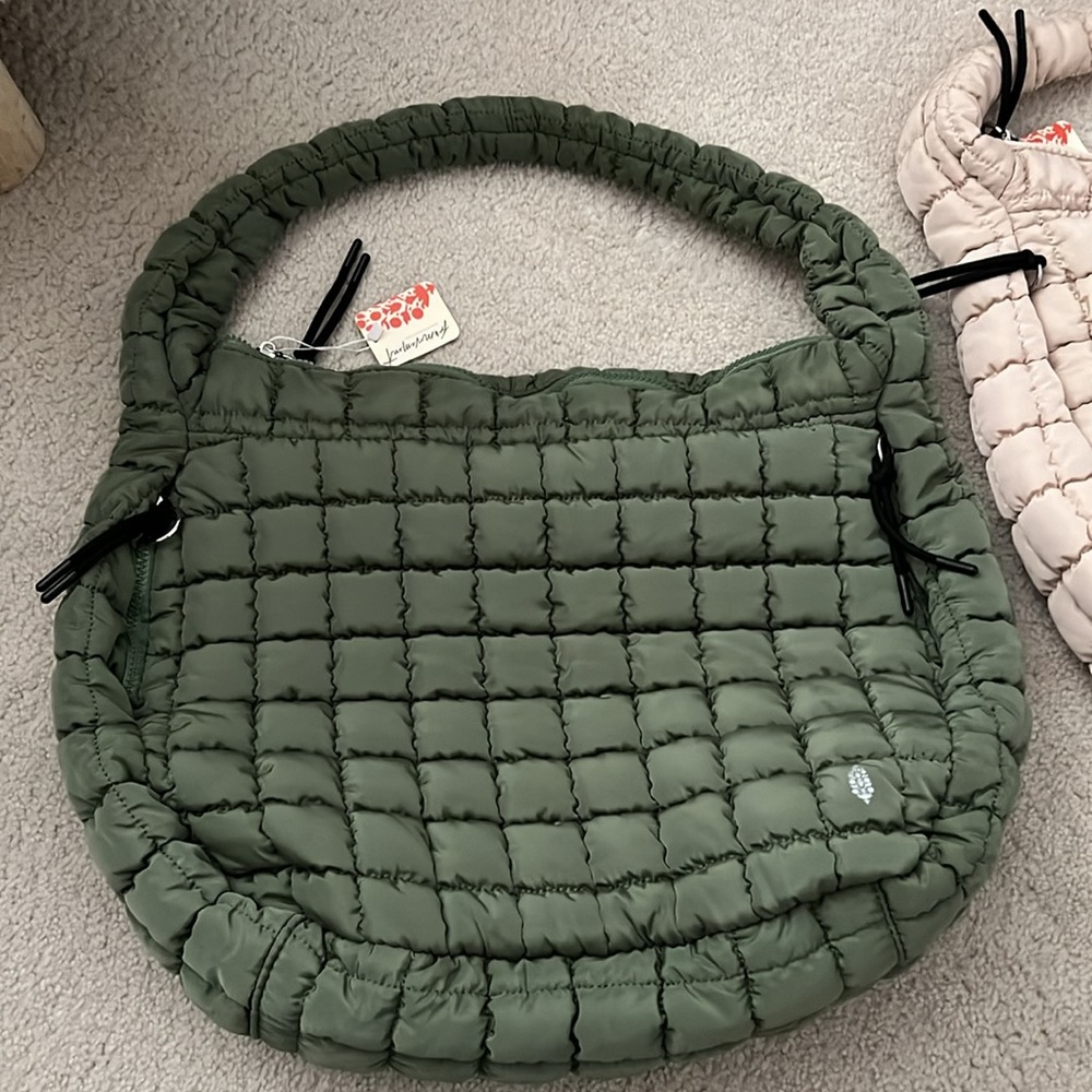 FP Movement Quilted Carryall NWT New with Tags Sage color Sold Out - Picture 1 of 7